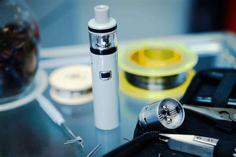 Maintenance and Cleaning Vaping Equipment
