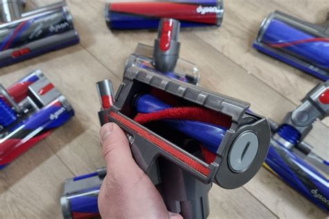 Identifying Common Issues with Dyson Vacuum Rollers